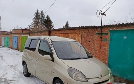 Toyota FunCargo, 2000 год, 445 000 рублей, 12 фотография