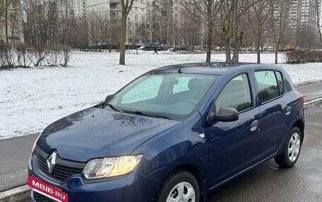 Renault Sandero II рестайлинг, 2014 год, 880 000 рублей, 4 фотография