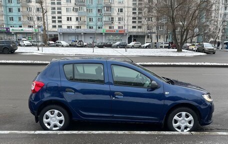 Renault Sandero II рестайлинг, 2014 год, 880 000 рублей, 6 фотография