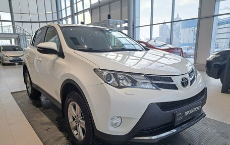 Toyota RAV4, 2014 год, 1 946 000 рублей, 3 фотография