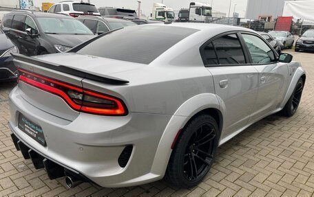 Dodge Charger, 2022 год, 7 800 000 рублей, 5 фотография