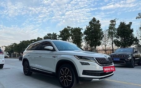 Skoda Kodiaq I, 2021 год, 1 800 000 рублей, 3 фотография