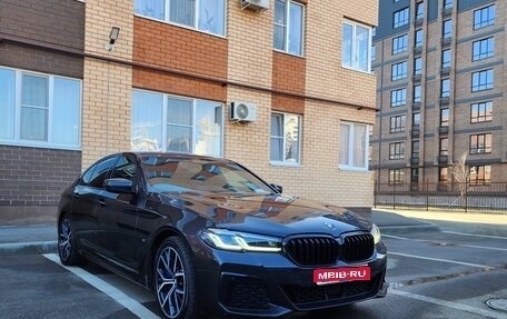 BMW 5 серия, 2022 год, 8 450 000 рублей, 1 фотография