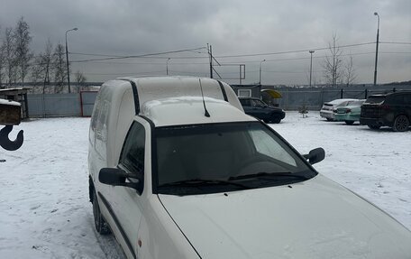 Volkswagen Caddy II, 2003 год, 350 000 рублей, 2 фотография