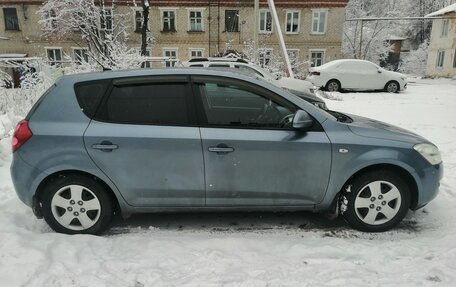 KIA cee'd I рестайлинг, 2009 год, 815 000 рублей, 2 фотография