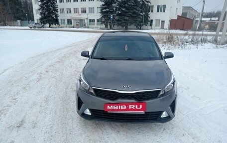 KIA Rio IV, 2021 год, 1 600 000 рублей, 11 фотография