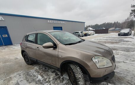 Nissan Qashqai, 2008 год, 850 000 рублей, 2 фотография