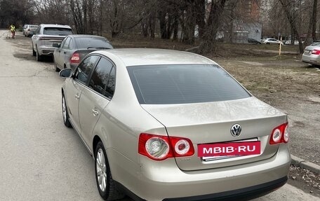 Volkswagen Jetta VI, 2008 год, 680 000 рублей, 3 фотография