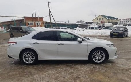 Toyota Camry, 2020 год, 4 000 000 рублей, 6 фотография