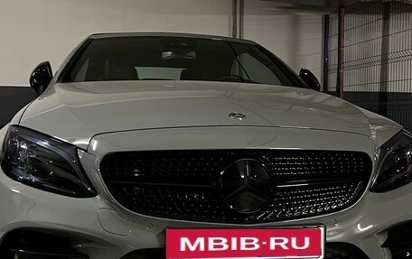 Mercedes-Benz C-Класс, 2018 год, 4 990 000 рублей, 5 фотография