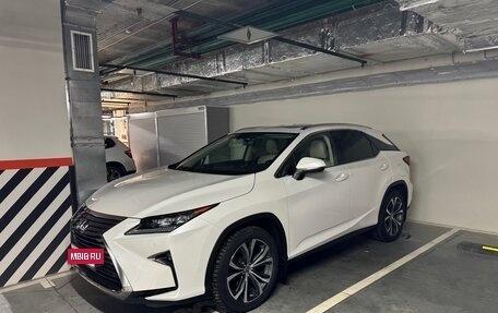 Lexus RX IV рестайлинг, 2018 год, 4 200 000 рублей, 4 фотография