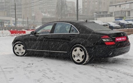 Mercedes-Benz S-Класс, 2006 год, 2 000 000 рублей, 3 фотография