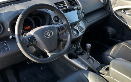 Toyota RAV4, 2012 год, 1 599 000 рублей, 12 фотография