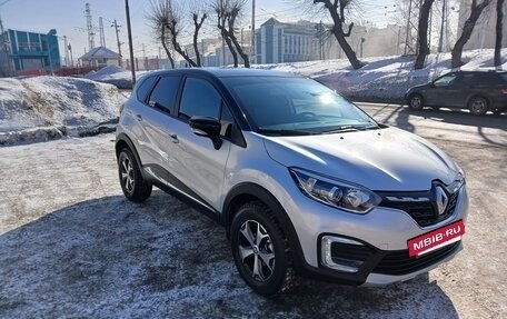 Renault Kaptur I рестайлинг, 2021 год, 1 850 000 рублей, 6 фотография