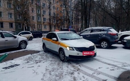 Skoda Octavia, 2018 год, 850 000 рублей, 4 фотография