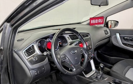 KIA cee'd III, 2015 год, 1 330 000 рублей, 16 фотография