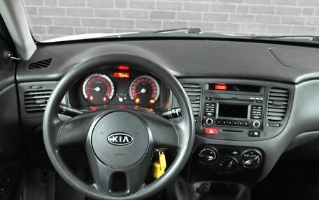 KIA Rio II, 2011 год, 700 000 рублей, 13 фотография