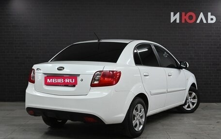 KIA Rio II, 2011 год, 700 000 рублей, 7 фотография