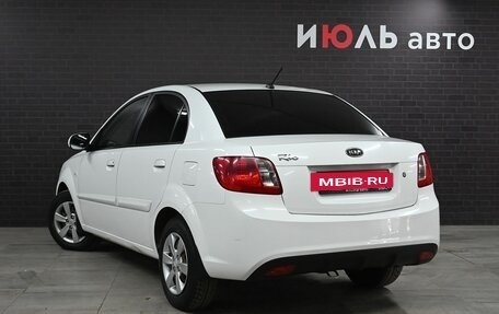 KIA Rio II, 2011 год, 700 000 рублей, 4 фотография