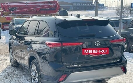 Toyota Highlander, 2024 год, 5 690 000 рублей, 7 фотография