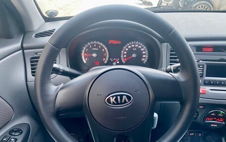 KIA Rio II, 2010 год, 740 000 рублей, 11 фотография