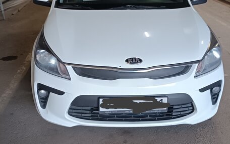 KIA Rio IV, 2019 год, 1 450 000 рублей, 4 фотография