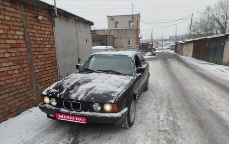 BMW 5 серия, 1988 год, 210 000 рублей, 1 фотография