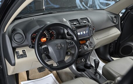 Toyota RAV4, 2011 год, 1 295 000 рублей, 10 фотография