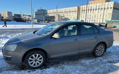 Volkswagen Jetta VI, 2010 год, 500 000 рублей, 2 фотография