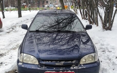 Toyota Avensis III рестайлинг, 2000 год, 387 000 рублей, 1 фотография