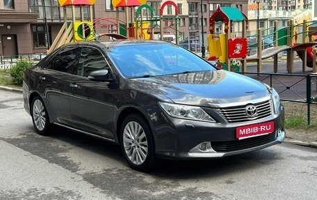 Toyota Camry, 2011 год, 1 890 000 рублей, 1 фотография