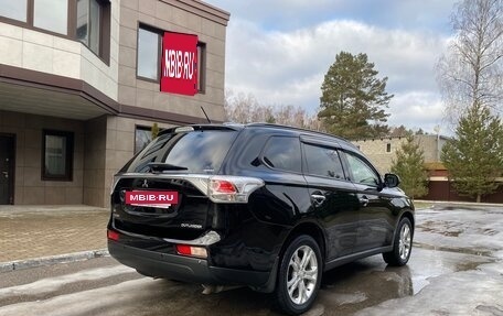 Mitsubishi Outlander III рестайлинг 3, 2012 год, 1 950 000 рублей, 9 фотография