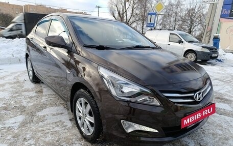 Hyundai Solaris II рестайлинг, 2016 год, 1 050 000 рублей, 3 фотография