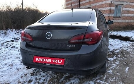 Opel Astra J, 2013 год, 1 150 000 рублей, 4 фотография