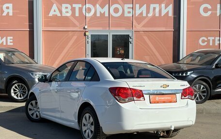 Chevrolet Cruze II, 2011 год, 699 000 рублей, 7 фотография