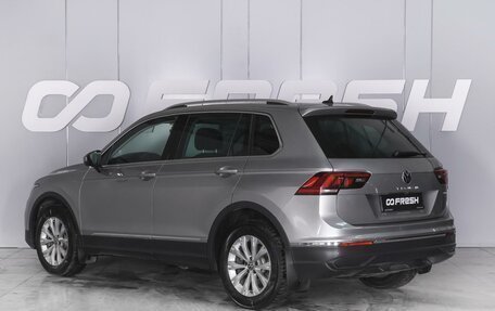 Volkswagen Tiguan II, 2020 год, 3 860 000 рублей, 2 фотография