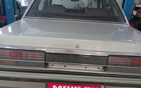 Nissan Cedric VII, 1985 год, 520 000 рублей, 12 фотография