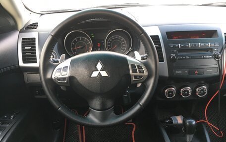 Mitsubishi Outlander III рестайлинг 3, 2011 год, 1 249 000 рублей, 11 фотография