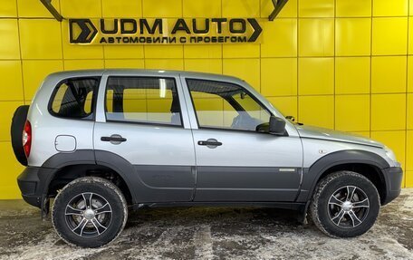 Chevrolet Niva I рестайлинг, 2015 год, 599 000 рублей, 9 фотография