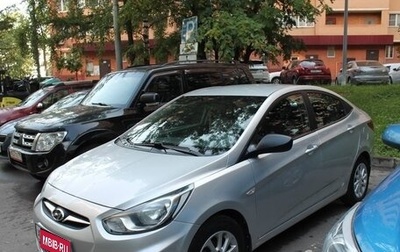 Hyundai Solaris II рестайлинг, 2012 год, 1 100 000 рублей, 1 фотография