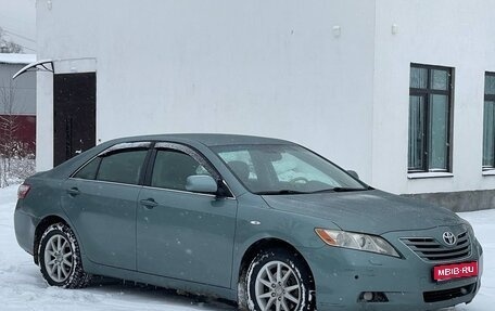 Toyota Camry, 2007 год, 990 000 рублей, 1 фотография