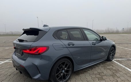 BMW 1 серия, 2021 год, 3 299 000 рублей, 2 фотография