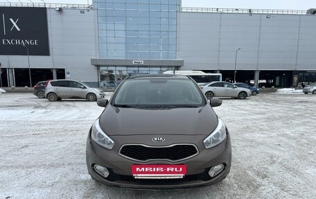 KIA cee'd III, 2014 год, 1 210 000 рублей, 2 фотография