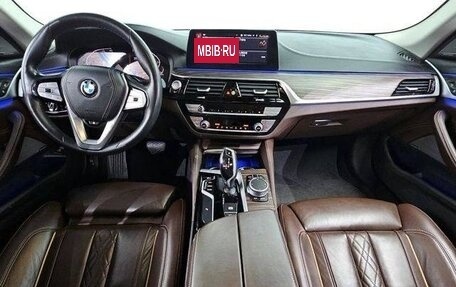 BMW 5 серия, 2020 год, 2 500 000 рублей, 4 фотография