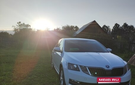 Skoda Octavia, 2018 год, 1 860 000 рублей, 10 фотография