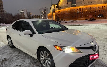 Toyota Camry, 2017 год, 2 500 000 рублей, 2 фотография