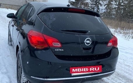 Opel Astra J, 2013 год, 650 000 рублей, 4 фотография