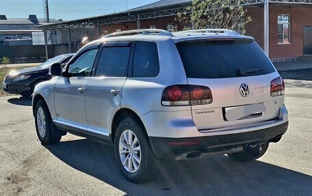 Volkswagen Touareg III, 2009 год, 1 490 000 рублей, 2 фотография