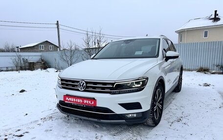 Volkswagen Tiguan II, 2019 год, 2 800 000 рублей, 6 фотография