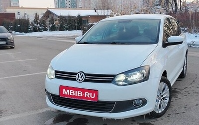 Volkswagen Polo VI (EU Market), 2014 год, 1 300 000 рублей, 1 фотография